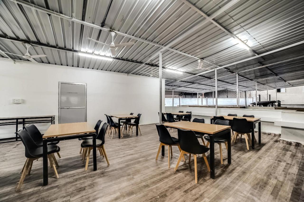 Hotel Bhumi World Bhiwandi Zewnętrze zdjęcie